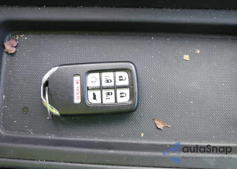 2020 Honda Odyssey Touring из США, поврежденный, VIN 5FNRL6H88LB006307